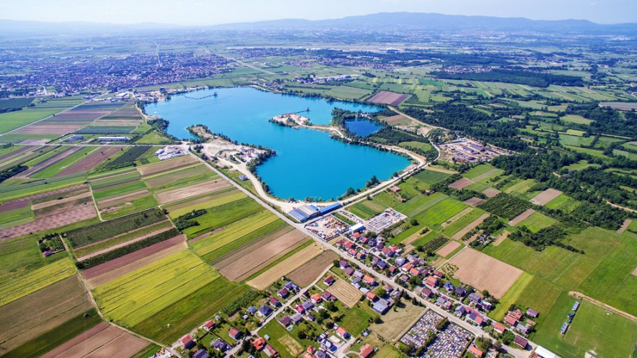 Jezero-Čiče.jpg